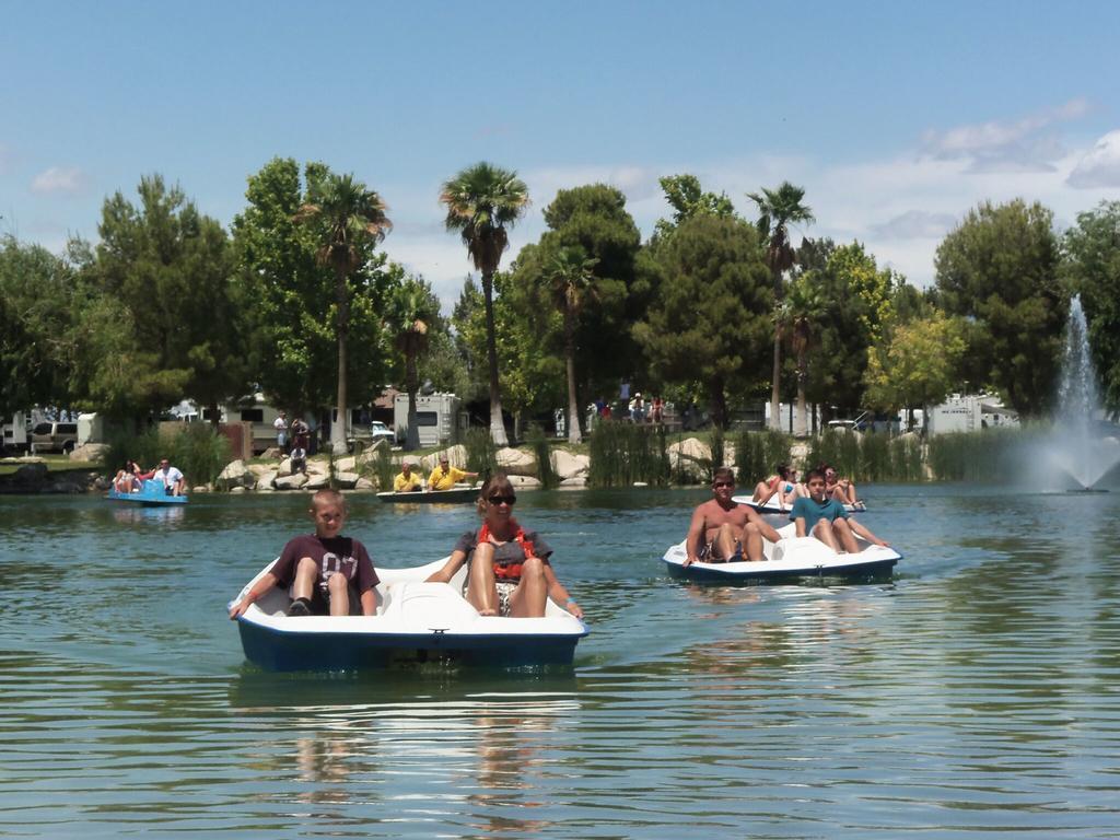 Rv Park At Lakeside Casino Паръмп Екстериор снимка